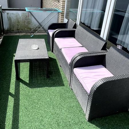 1,5-Zimmer Apartment Mit Balkon Am Hauptbahnhof 新明斯特 外观 照片