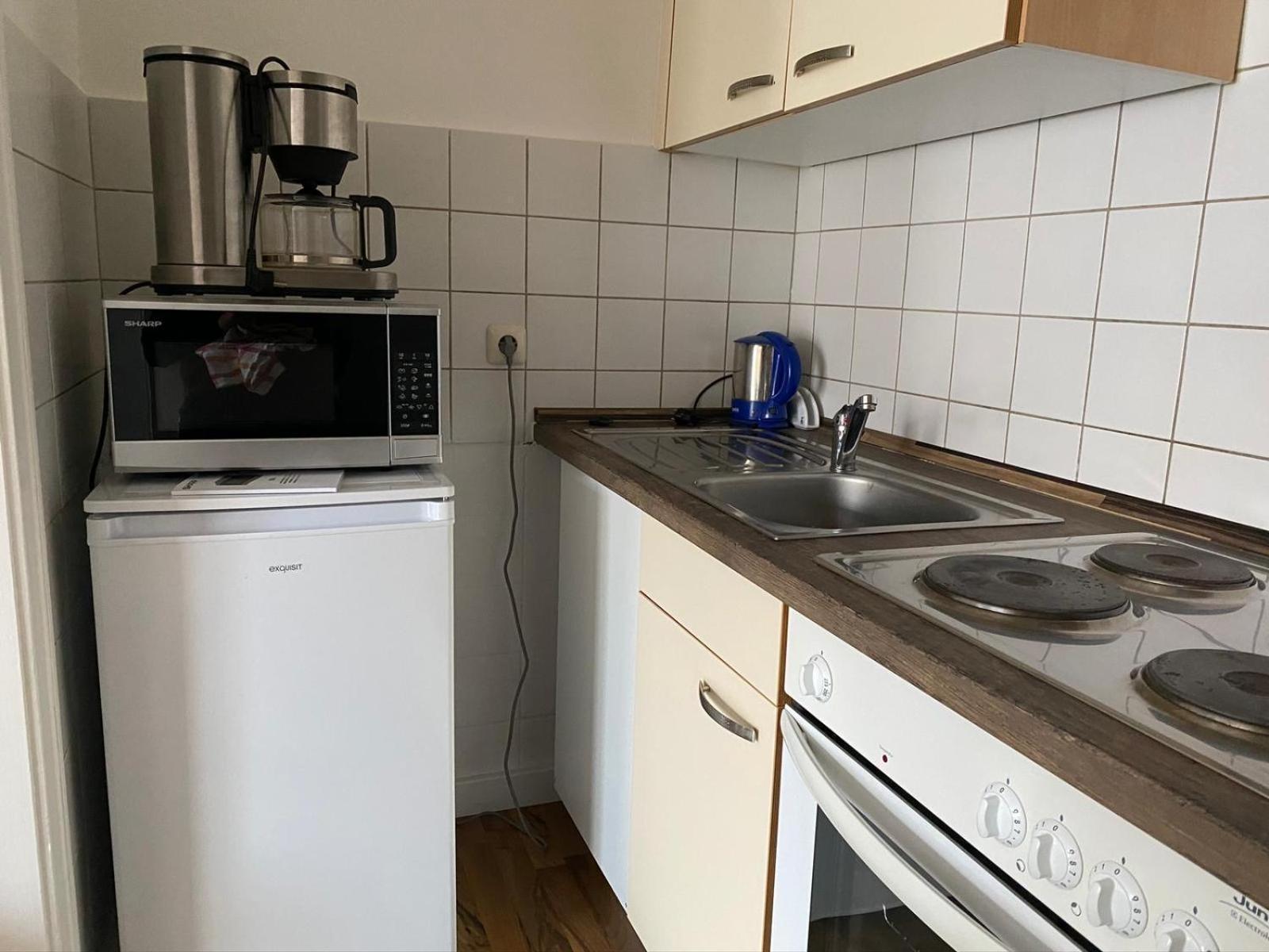 1,5-Zimmer Apartment Mit Balkon Am Hauptbahnhof 新明斯特 外观 照片